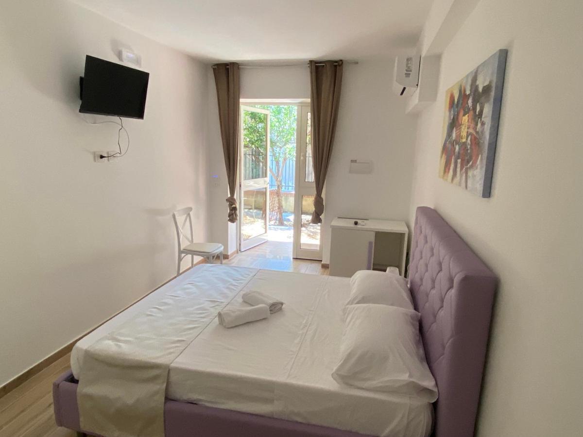 Bed & Breakfast Dimora Leone