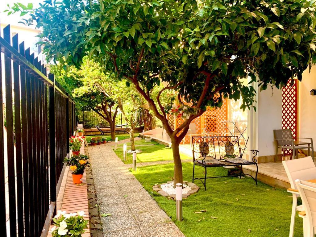 Dimora Leone Bed & Breakfast Diamante